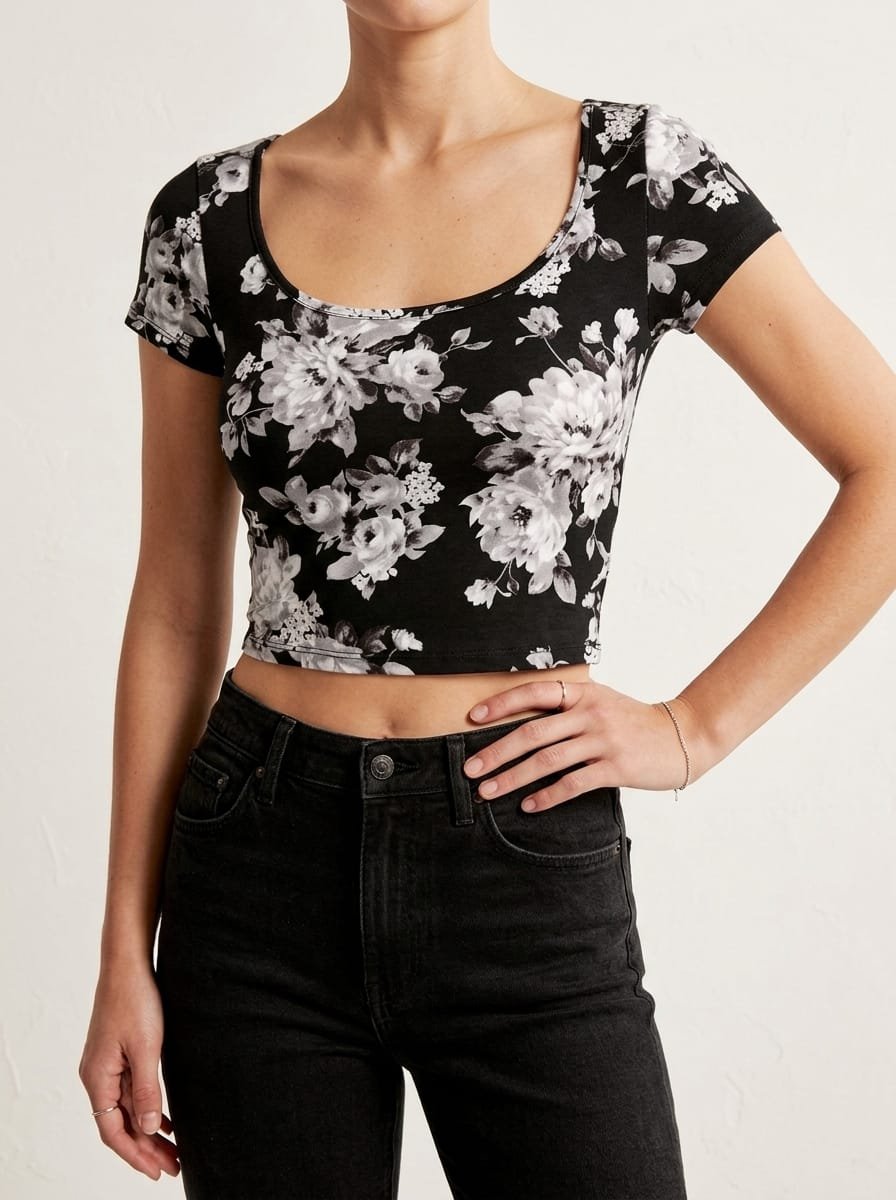 Foil transfer floral print crop top manufacturer Pakistan wholesale